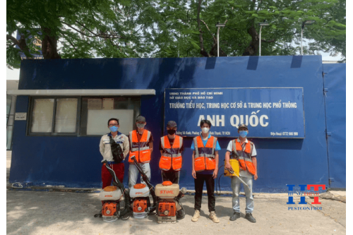 Cách Phun Thuốc Diệt Muỗi Tại Nhà An Toàn
